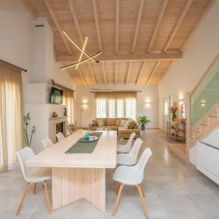 Martha Corfu וילה *