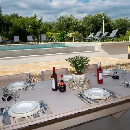 Martha Corfu וילה