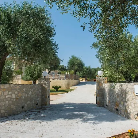 Martha Corfu * Peritheia