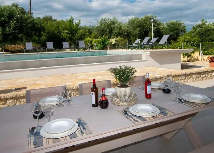 Martha Corfu Вилла